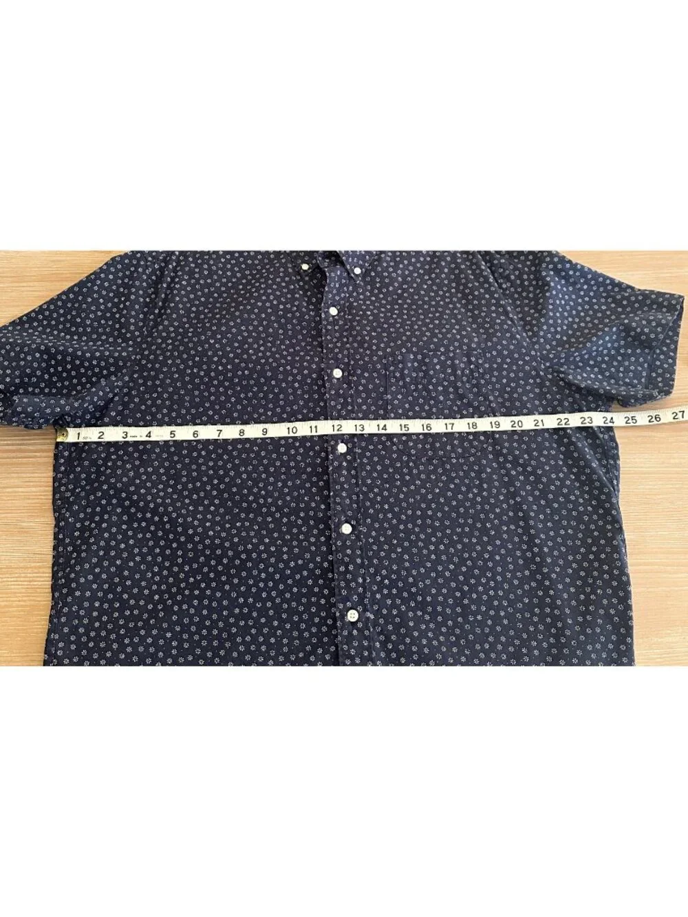 J.Crew Men’s Navy Blue Floral Cotton Poplin Short Sleeve Shirt- LARGE